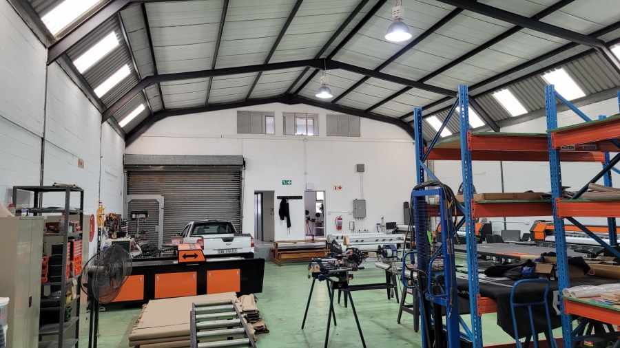 To Let commercial Property for Rent in Montague Gardens Western Cape